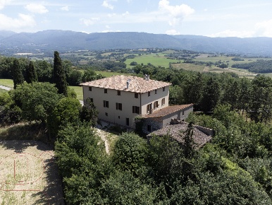 Foto Appartamento in Via rosceto 55, Todi di 80 m² con 4 locali in affitto