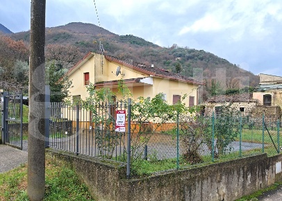 Foto Casa indipendente in Via Vallone 53, Sesto Campano Campopino di 111 m²