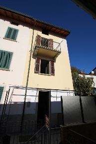 Foto Casa indipendente in Via Scalinata Dossello 6, Pigra di 39 m²