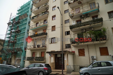 Foto Appartamento in Via Vocca Paolo Astronomo 6, Salerno Carmine di 105 m²