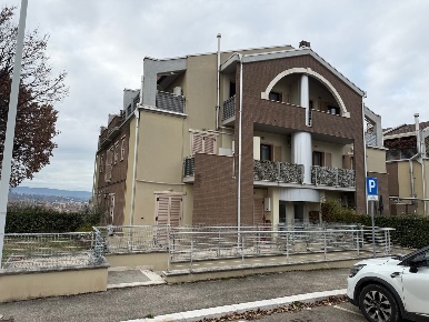 Foto Attico in Attico in Via Carnano, Terni Tuillo di 110 m² con 4 locali