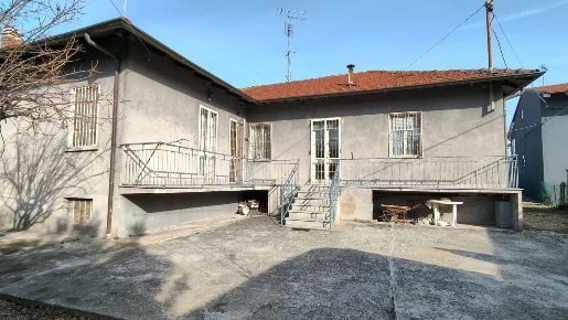 Foto Villa singola in Via DELLE LOSE 5, Beinasco Centro di 85 m² in vendita