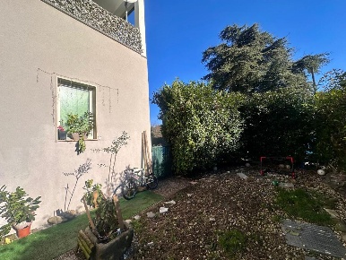 Foto Case semi ndipendenti a Aulla di 130 m² con 5 locali in vendita