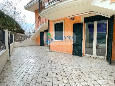 Foto Appartamento a Cupra Marittima di 110 m² con 3 locali in vendita