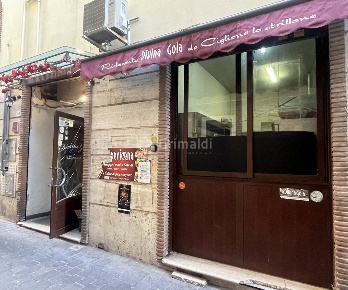 Foto Attività commerciale in Via dei Volsci 50, Nettuno Centro di 126 m²