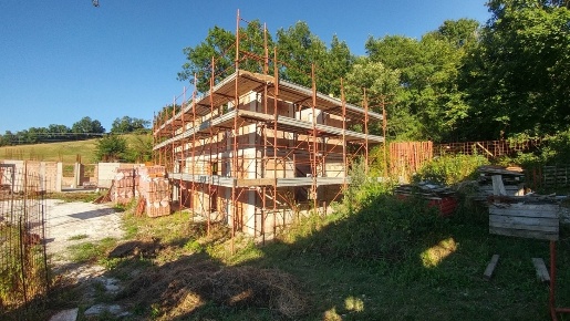 Foto Villa singola a Valsamoggia Savigno di 120 m² con 7 locali in vendita