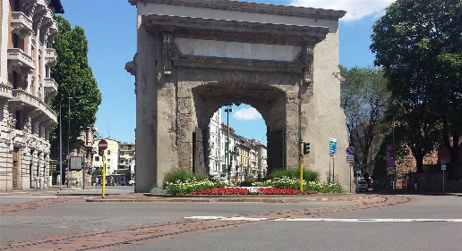Foto Appartamento in Corso di Porta Romana 131, Milano Quadronno - Crocetta