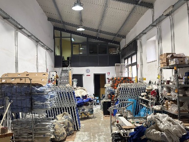 Foto Capannone industriale in VIA POMIGLIANO, Sant'Anastasia di 150 m²