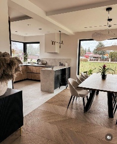 Foto Appartamento a Reggello di 190 m² con 6 locali in vendita