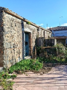 Foto Terreno agricolo in C/da San Giovanni, Aci Sant'Antonio Centro