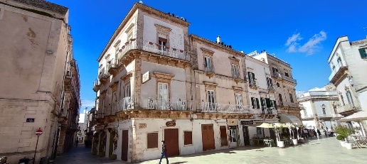 Foto Appartamento in VICO MARGIOTTA, Martina Franca di 100 m² con 5 locali