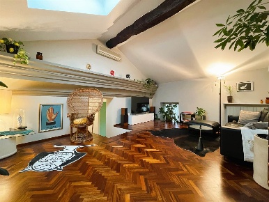 Foto Appartamento a Casale Monferrato Centro di 203 m² con 6 locali