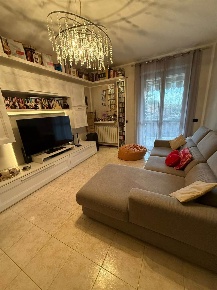 Foto Appartamento a Viareggio Centro di 75 m² con 6 locali in vendita