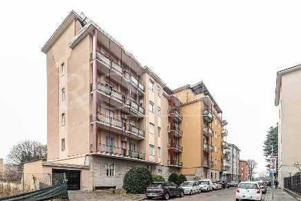 Foto Appartamento in via Monte Oliveto 13, Monza Triante di 95 m²