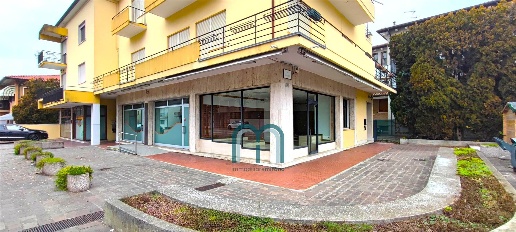 Foto Attività commerciale in VIA CALTANA  158, Mirano Caltana di 130 m²