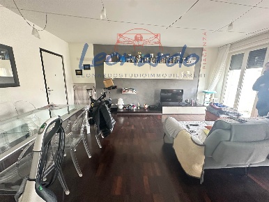 Foto Appartamento a Piacenza Infrangibile di 125 m² con 3 locali in vendita