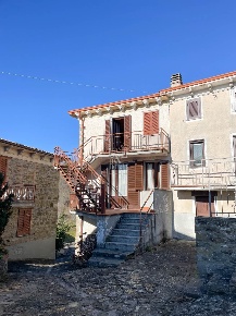 Foto Case semi ndipendenti in Frazione Casa Lazzati  11, Romagnese