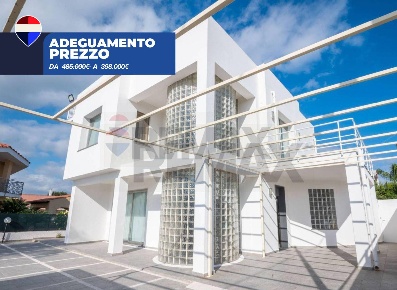 Foto Villa unifamiliare in contrada fala 2 snc, Augusta Falà II di 296 m²