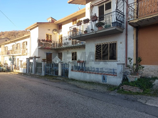 appartamento in vendita a Sant'Angelo a Cupolo in zona Bagnara