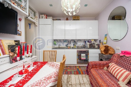Foto Appartamento in Via Monfalcone, Milano Cimiano di 45 m² con 2 locali