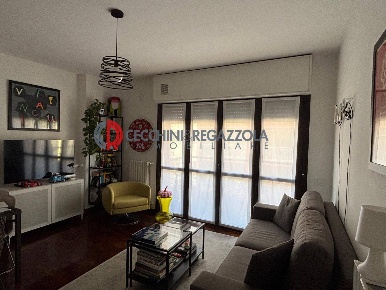 Foto Appartamento in Via Nino Oxilia, Milano Pasteur di 46 m² con 2 locali