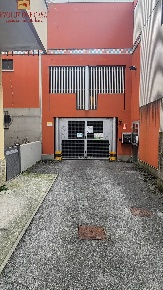 Foto Box in viale san marco, Monfalcone Centro di 15 m² con 1 locali