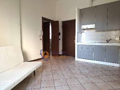 Foto Appartamento in via Enrico Dell'Acqua, Busto Arsizio Tribunale