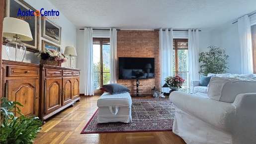 Foto Appartamento in Frazione Ferrière, Aymavilles Centro di 136 m²