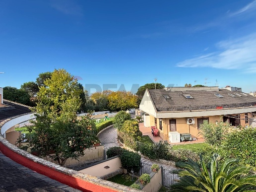 casa indipendente in vendita ad Ardea in zona Marina di Ardea