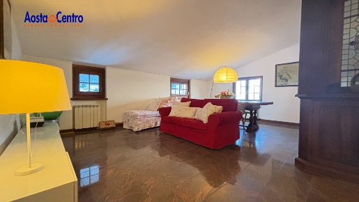 Foto Appartamento in Frazione Ferrière, Aymavilles Centro di 81 m²