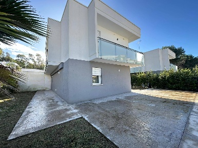 Foto Villa singola in via monteroni, Lecce Rudiae - Casermette di 290 m²