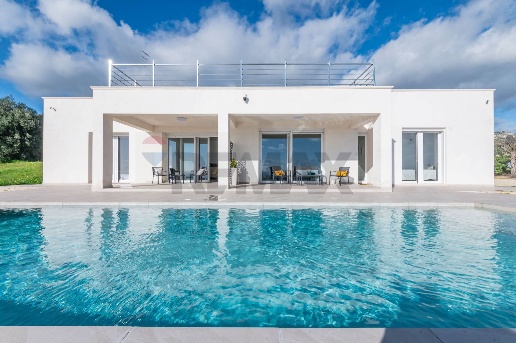 casa indipendente in vendita ad Avola