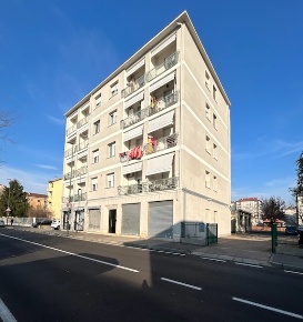 Foto Appartamento in Strada Castello di Mirafiori 119, Torino di 82 m²