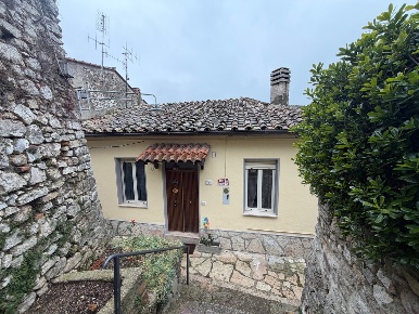 Foto Appartamento in Appartamento in Via Santa Maria, Terni di 70 m²