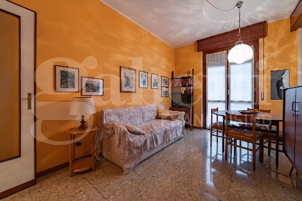 Foto Appartamento in Neera, Milano Cermenate - Abbiategrasso di 77 m²