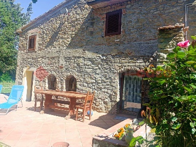 Foto Casa indipendente in Casa Al Cincio, Arezzo Indicatore di 223 m²
