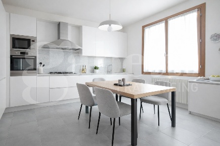 Foto Attico in Via Vanzo 9, Mogliano Veneto Centro di 148 m² con 7 locali