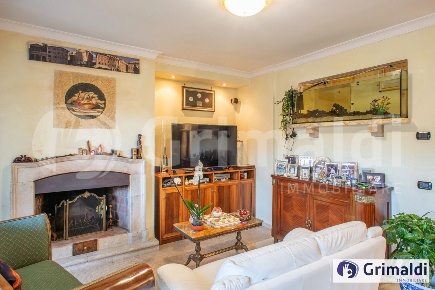 Foto Appartamento in Louis Daguerre, Roma Rinnovamento di 164 m² in vendita