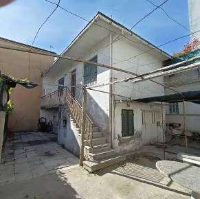 Foto Case semi ndipendenti in Viale Giovanni Pascoli 164, Rimini di 160 m²