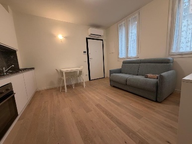 Foto Appartamento in Viale Mentana 134, Parma Centro Storico di 47 m²