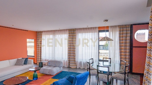 appartamento in vendita a Roma in zona Rione Monti/Campitelli