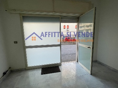 Foto Ufficio in Via di Villa Ortisi 19, Siracusa Scala Greca - Neapolis