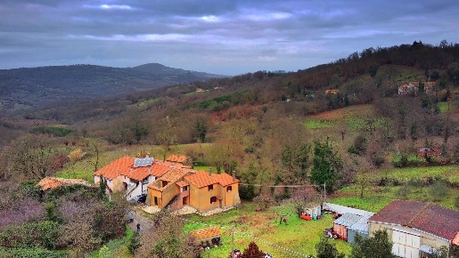 Foto Appartamento a Scansano Poggioferro di 187 m² con 8 locali in vendita