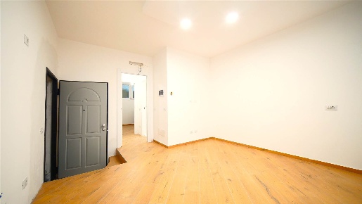 Foto Appartamento in Via Baldo Degli Ubaldi  6, Milano Certosa di 46 m²