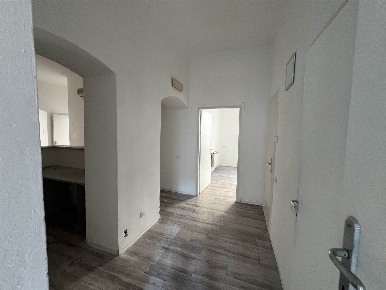 Foto Ufficio a La Spezia Colli di 180 m² con 6 locali in affitto