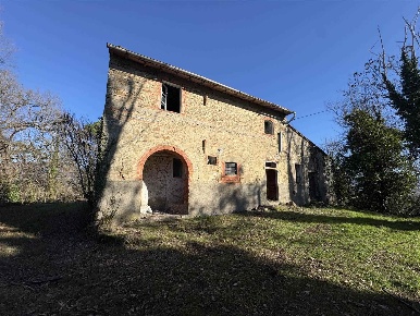 Foto Rustico a Vicchio di 267 m² con 7 locali in vendita