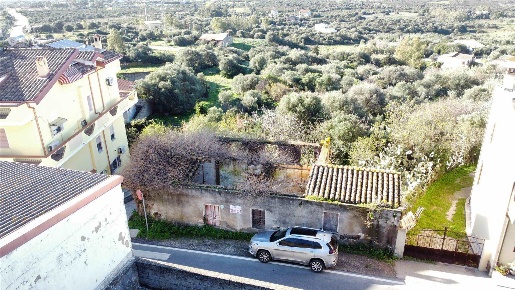 Foto Rustico a Sant'Anna Arresi Centro di 2400 m² con 3 locali in vendita