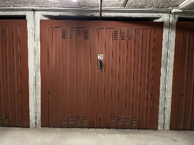 Foto Garage a Vigevano Corso Novara, Stadio di 11 m² con 1 locali