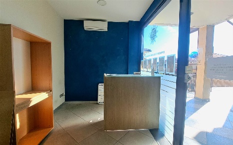 Foto Ufficio in Viale della Regione, San Giovanni la Punta Centro di 85 m²