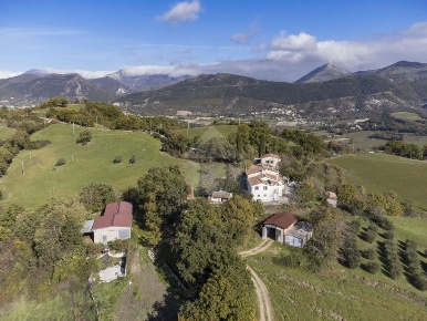 Foto Cessione attività in LocalitÃ  Rancana, Costacciaro in vendita